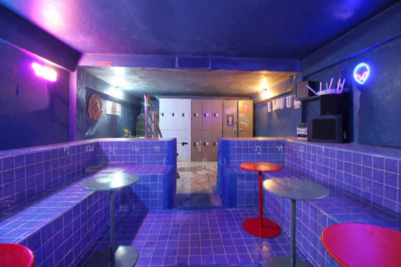 อาคารพาณิชย์ติดถนนพระราม 2 ปากซอยพระราม2 ซ.19 ถ.พระราม2 แขวงบางมด เขตจอมทอง จ.กรุงเทพมหานคร 10150, Bangkok, Bangmot, Chom Thong, Bangkok, , 240 sqm, Shophouse For Sale, by คุณปุณยวีร์ ภู่ทอง (อ้อ), 500239771 - DDproperty.com