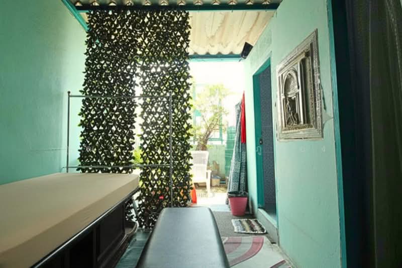 อาคารพาณิชย์ติดถนนพระราม 2 ปากซอยพระราม2 ซ.19 ถ.พระราม2 แขวงบางมด เขตจอมทอง จ.กรุงเทพมหานคร 10150, กรุงเทพ, บางมด, จอมทอง, กรุงเทพ, 240 ตร.ม., ตึกแถว-อาคารพาณิชย์ ขาย, โดย คุณปุณยวีร์  ภู่ทอง (อ้อ), 500239771 - DDproperty.com