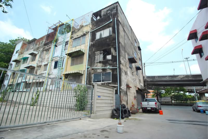 อาคารพาณิชย์ติดถนนพระราม 2 ปากซอยพระราม2 ซ.19 ถ.พระราม2 แขวงบางมด เขตจอมทอง จ.กรุงเทพมหานคร 10150, Bangkok, Bangmot, Chom Thong, Bangkok, , 240 sqm, Shophouse For Sale, by คุณปุณยวีร์ ภู่ทอง (อ้อ), 500239771 - DDproperty.com