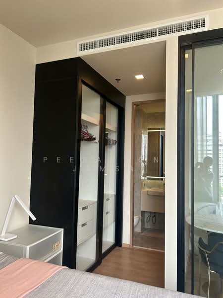 Noble Around Sukhumvit 33, Bangkok, 17 Soi Sukhumvit 33, Khlong Tan Nua, Watthana, Bangkok, 1 Bedroom, 27 sqm, Condo For Rent, by Peeraphong Jamsai, 500239798 - DDproperty.com