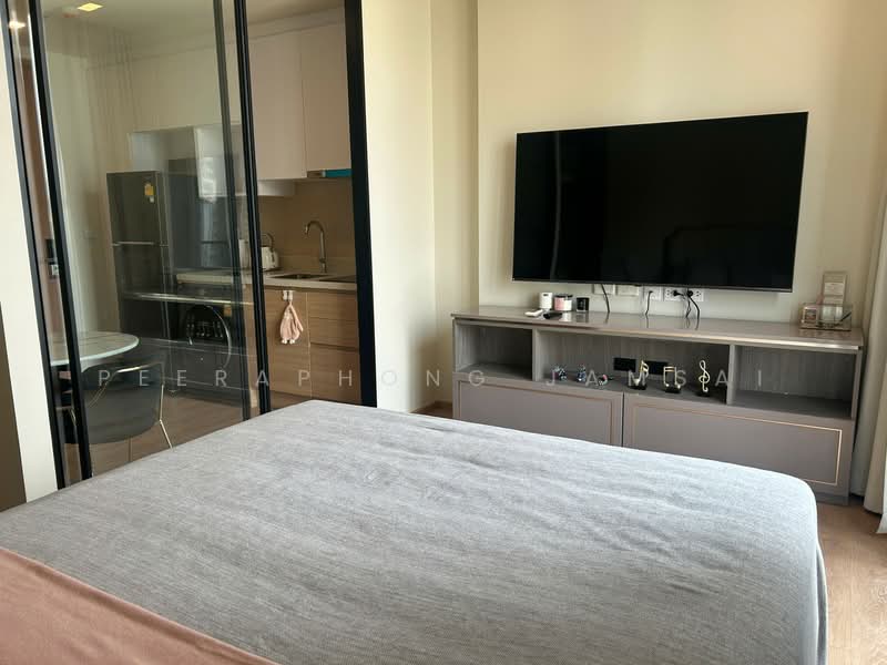 Noble Around Sukhumvit 33, Bangkok, 17 Soi Sukhumvit 33, Khlong Tan Nua, Watthana, Bangkok, 1 Bedroom, 27 sqm, Condo For Rent, by Peeraphong Jamsai, 500239798 - DDproperty.com