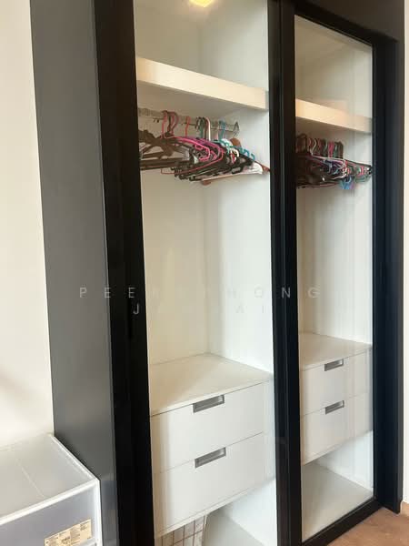 Noble Around Sukhumvit 33, Bangkok, 17 Soi Sukhumvit 33, Khlong Tan Nua, Watthana, Bangkok, 1 Bedroom, 27 sqm, Condo For Rent, by Peeraphong Jamsai, 500239798 - DDproperty.com