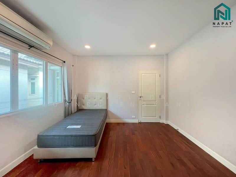 Grand Bangkok Boulevard Ratchaphruek-Rama 5, Nonthaburi, Bang Khun Kong, Bang Kruai, Nonthaburi, 4 Bedrooms, 328 sqm, Single Detached House For Rent, by Laphatlada Amornruvengvanit, 500239800 - DDproperty.com