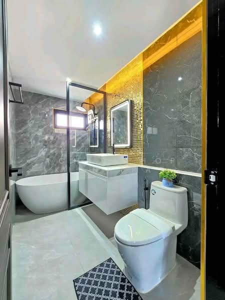 undefined, Chon Buri (Pattaya), Nong Pla Lai, Bang Lamung (Pattaya), Chon Buri (Pattaya), 4 Bedrooms, 320 sqm, Single Detached House For Sale, by Achitaphop Klinpipat, 500239807 - DDproperty.com