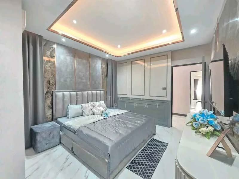 undefined, Chon Buri (Pattaya), Nong Pla Lai, Bang Lamung (Pattaya), Chon Buri (Pattaya), 4 Bedrooms, 320 sqm, Single Detached House For Sale, by Achitaphop Klinpipat, 500239807 - DDproperty.com