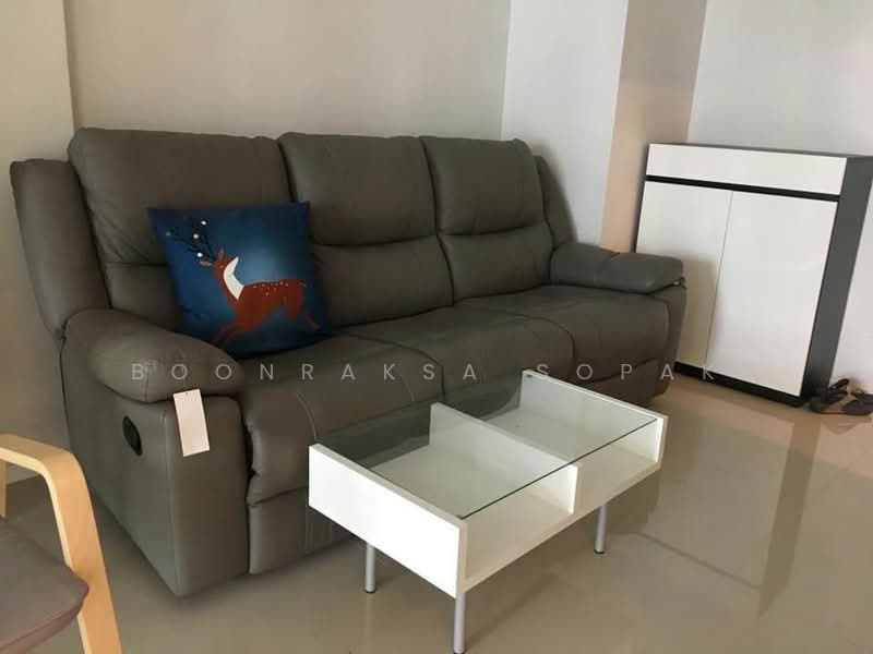 Aspire Rama 9, Bangkok, Soi Rama 9, Rama 9 Road, Huai Khwang, Huai Khwang, Bangkok, 2 Bedrooms, 49 sqm, Condo For Rent, by Boonraksa Sopak, 500239816 - DDproperty.com