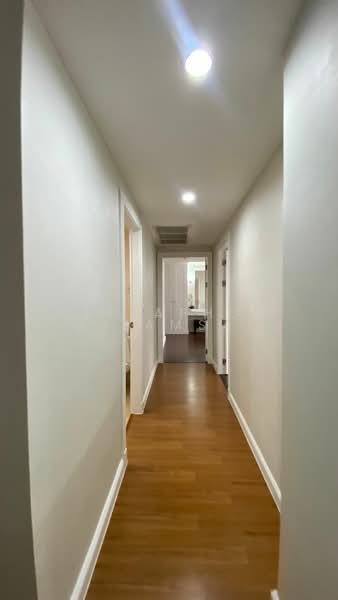 The Milliard, Bangkok, Soi Sukhumvit 61, Khlong Tan Nua, Watthana, Bangkok, 2 Bedrooms, 115 sqm, Apartment For Rent, by Peeraphong Jamsai, 500239817 - DDproperty.com