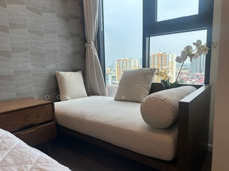 Whizdom Essence, Bangkok, 5 Piyabutr 1 Alley, Bang Chak, Phra Khanong, Bangkok, 1 Bedroom, 34 sqm, Condo For Rent, by Boonraksa Sopak, 500239835 - DDproperty.com