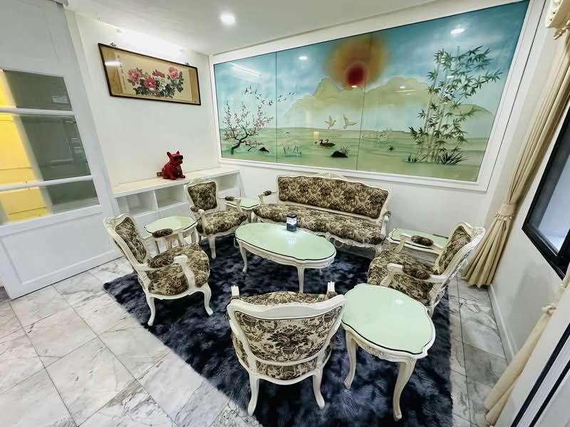 Moo Baan Chicha Castle, Bangkok, Sukhumvit 31, Khlongtoei Nua, Watthana, Bangkok, 3 Bedrooms, 350 sqm, Townhouse For Rent, by Eastblue Horizon, 500239850 - DDproperty.com