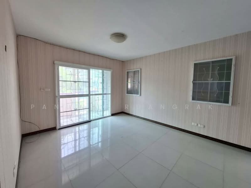 Pruksa Village The Season Rangsit-Klong 3, Pathum Thani, Khlong Sam, Khlong Luang, Pathum Thani, 3 Bedrooms, 130 sqm, Single Detached House For Sale, by Panuwat Ruangrak, 500239892 - DDproperty.com