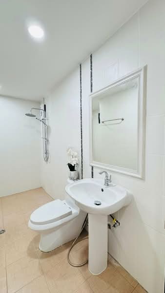 undefined, Chon Buri (Pattaya), Nong Pla Lai, Bang Lamung (Pattaya), Chon Buri (Pattaya), 3 Bedrooms, 150 sqm, Single Detached House For Sale, by Achitaphop Klinpipat, 500239899 - DDproperty.com