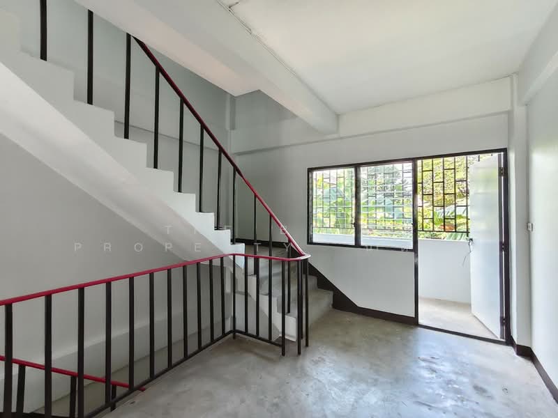 อาคารพาณิชย์พระปฐมเจดีย์ นครปฐม, Nakhon Pathom, Phra Prathom Chedi, Muang Nakhon Pathom, Nakhon Pathom, , 120 sqm, Shophouse For Sale, by The Best Property  น้ำตาล, 500239913 - DDproperty.com