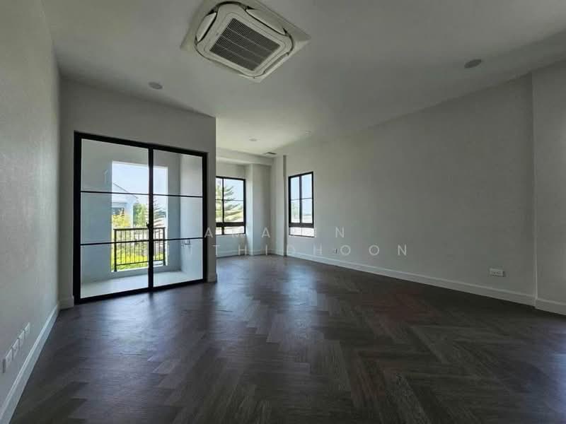 Nantawan Pinklao-Kanchana, Bangkok, 99 Asawaphichet Road, Bang Ra Mat, Taling Chan, Bangkok, 4 Bedrooms, 304 sqm, Single Detached House For Rent, by Amarin Sitthidhoon, 500239938 - DDproperty.com