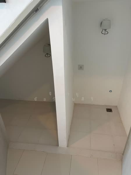 IDEO Mobi Sathorn, Bangkok, 134 Krung Thonburi Road, Bang Lam Phu Lang, Khlong San, Bangkok, 2 Bedrooms, 63 sqm, Condo For Rent, by Jirayu Chaiyawattanasiri, 500239974 - DDproperty.com