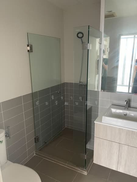 IDEO Mobi Sathorn, Bangkok, 134 Krung Thonburi Road, Bang Lam Phu Lang, Khlong San, Bangkok, 2 Bedrooms, 63 sqm, Condo For Rent, by Jirayu Chaiyawattanasiri, 500239974 - DDproperty.com