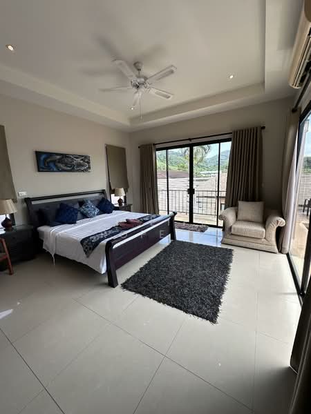 7R0801 Pool villa for rent 7 bedroom 7 bathroom 190,000/month at rawai have fully furnished, Phuket, Rawai, Muang Phuket, Phuket, 7 Bedrooms, 700 sqm, Villa For Rent, by PK LIFE Property, 500239988 - DDproperty.com