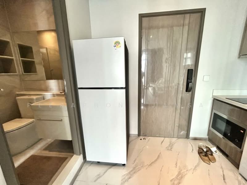 Rhythm Ekkamai Estate, Bangkok, Soi Sukhumvit 63, Khlongtoei Nua, Watthana, Bangkok, 1 Bedroom, 35 sqm, Condo For Rent, by Peeraphong Jamsai, 500239999 - DDproperty.com