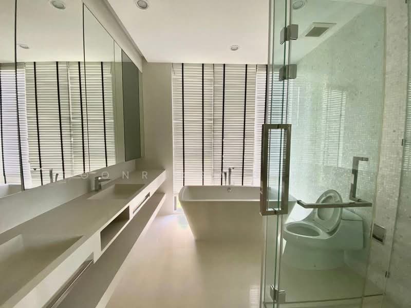 Vittorio 39, Bangkok, 8 Sukhumvit, Khlong Tan Nua, Watthana, Bangkok, 2 Bedrooms, 127 sqm, Condo For Rent, by Boonraksa Sopak, 500240016 - DDproperty.com