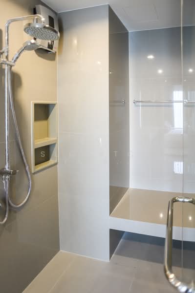 Rhythm Sukhumvit 42, Bangkok, Soi Sukhumvit 42, Sukhumvit Road, Phra Kanong, Khlong Toei, Bangkok, 1 Bedroom, 45 sqm, Condo For Rent, by Suchatchaya Supawachiranant, 500240070 - DDproperty.com