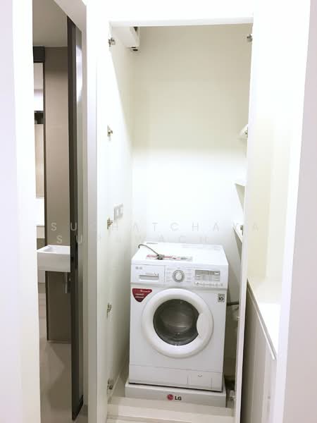 Rhythm Sukhumvit 42, Bangkok, Soi Sukhumvit 42, Sukhumvit Road, Phra Kanong, Khlong Toei, Bangkok, 1 Bedroom, 45 sqm, Condo For Rent, by Suchatchaya Supawachiranant, 500240070 - DDproperty.com