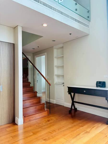 Bright Sukhumvit 24, Bangkok, Sukhumvit 24 Alley, Khong Tan, Khlong Toei, Bangkok, 3 Bedrooms, 180 sqm, Condo For Rent, by Peeraphong Jamsai, 500240090 - DDproperty.com