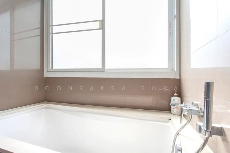 Richmond Hills Residence, Bangkok, Soi Thonglor 25, Khlong Tan Nua, Watthana, Bangkok, 2 Bedrooms, 165 sqm, Apartment For Rent, by Boonraksa Sopak, 500240092 - DDproperty.com