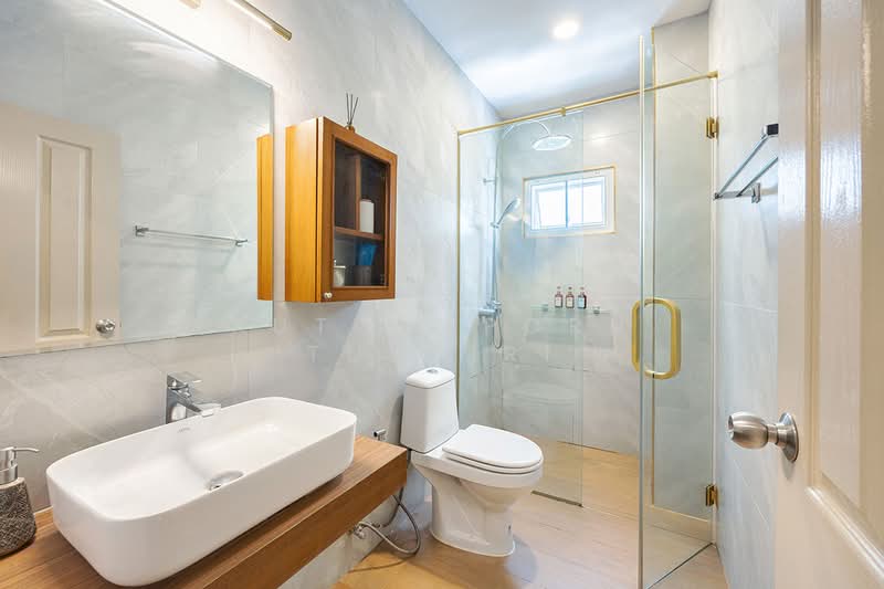 Pool Villa ให้เช่า – ใกล้นิมมานฯ เพียง 5 นาที ค่าเช่า 50,000 บาท / เดือน รหัสทรัพย์ : No.1P002, Chiang Mai, Su Thep, Muang Chiang Mai, Chiang Mai, 4 Bedrooms, 200 sqm, Townhouse For Rent, by Rutchaporn Tunsiri, 500240110 - DDproperty.com