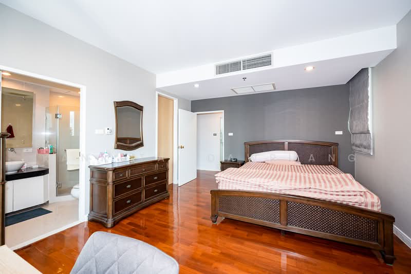 Baan Siri 24, Bangkok, 39 Sukhumvit 24 Alley, Khong Tan, Khlong Toei, Bangkok, 2 Bedrooms, 98 sqm, Condo For Rent, by Kanrutai Dawruang, 500240159 - DDproperty.com