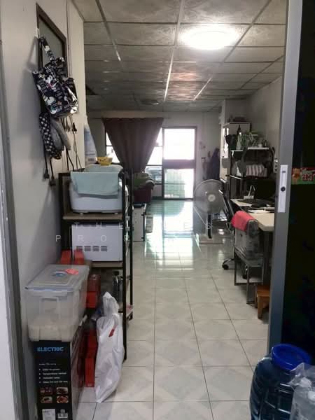 ทาวน์เฮ้าส์บางปะกง ฉะเชิงเทรา, Chachoengsao, Bang Pakong, Bang Pakong, Chachoengsao, 3 Bedrooms, 100 sqm, Townhouse For Sale, by The Best Property เขม, 500240163 - DDproperty.com