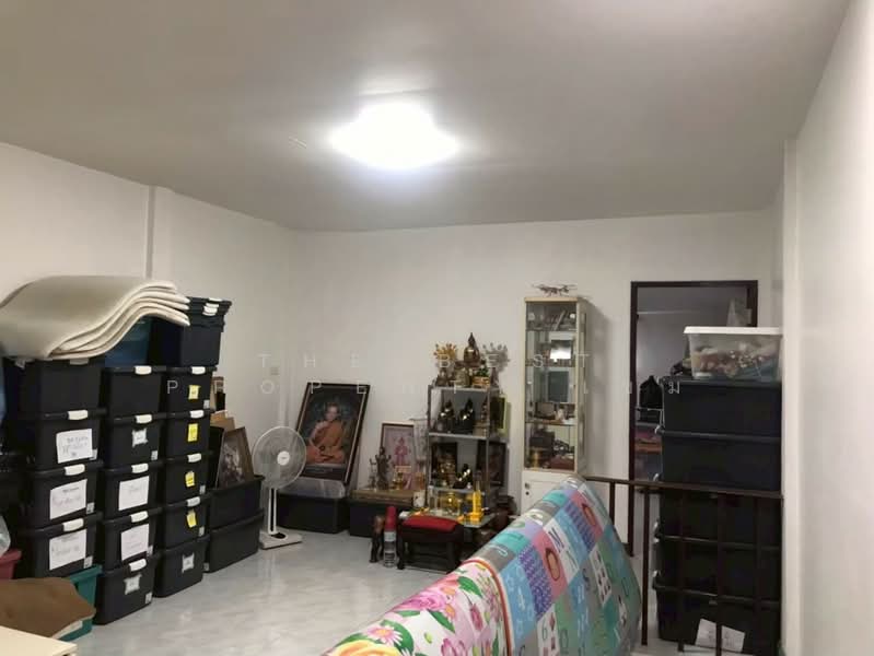ทาวน์เฮ้าส์บางปะกง ฉะเชิงเทรา, Chachoengsao, Bang Pakong, Bang Pakong, Chachoengsao, 3 Bedrooms, 100 sqm, Townhouse For Sale, by The Best Property เขม, 500240163 - DDproperty.com