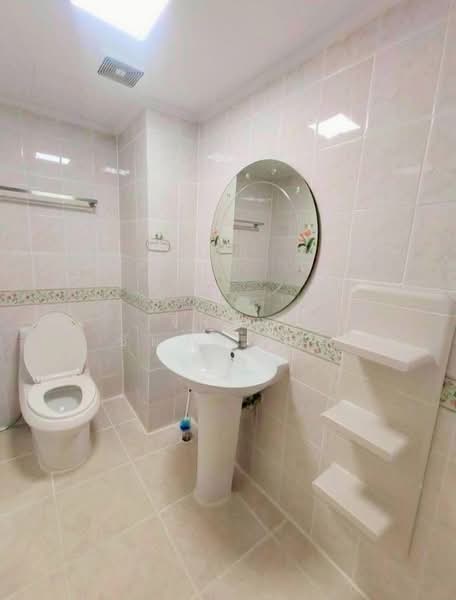 D.H.Grand Tower, Bangkok, Soi Prommit, Khlong Tan Nua, Watthana, Bangkok, 3 Bedrooms, 240 sqm, Condo For Rent, by Jirayu Chaiyawattanasiri, 500240176 - DDproperty.com