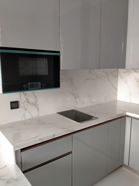 The Esse at Singha Complex : ดิ เอส แอท สิงห์ คอมเพล็กซ์, กรุงเทพ, 1788 ถนนเพชรบุรีตัดใหม่, คลองเตยเหนือ, วัฒนา, กรุงเทพ, 35 ตร.ม., คอนโด ให้เช่า, โดย Boonraksa Sopak, 500240182 - DDproperty.com