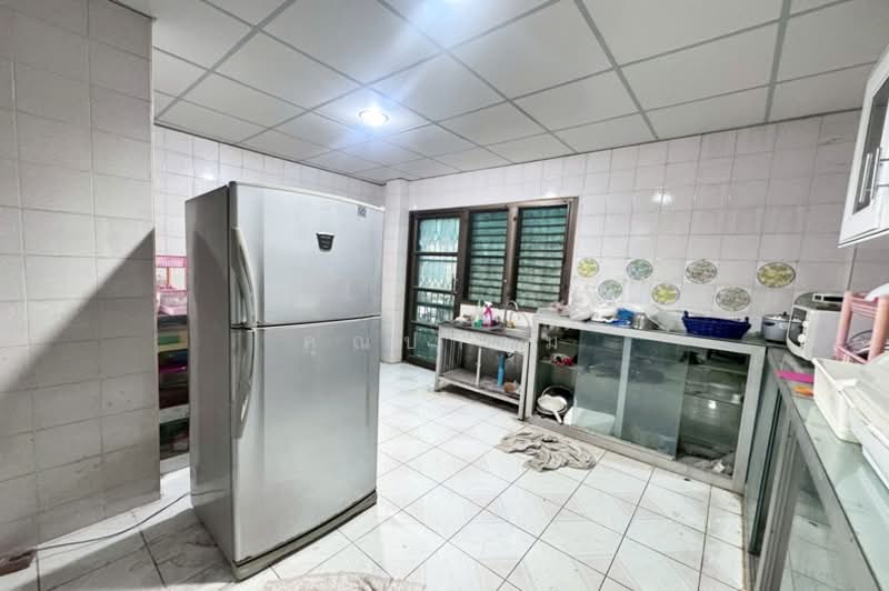 หมู่บ้านลีลาวดี สุวินทวงศ์, Bangkok, Lam Phak Chi, Nong Chok, Bangkok, 4 Bedrooms, 200 sqm, Single Detached House For Sale, by คุณปาล์ม, 500240197 - DDproperty.com