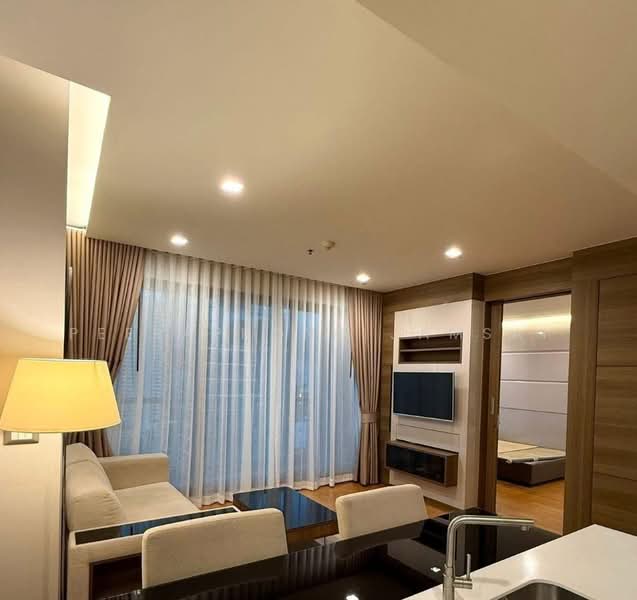 The Address Sathorn, Bangkok, 98 Sathorn Nua Road, Silom, Bang Rak, Bangkok, 1 Bedroom, 55 sqm, Condo For Sale, by Peeraphong Jamsai, 500240213 - DDproperty.com