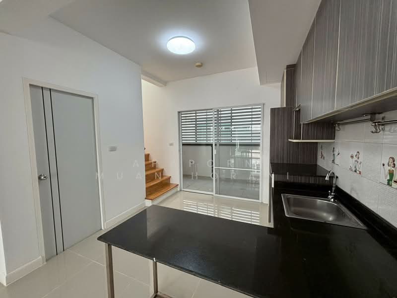 🏡✨ ขายทาวน์โฮม 2 ชั้น ม.วิลลาจิโอ้ พระราม 2 บ้านสวย ทำเลดี ใกล้ถนนใหญ่ เข้า-ออกสะดวก พร้อมอยู่ทันที, กรุงเทพ, แสมดำ, บางขุนเทียน, กรุงเทพ, 72 ตร.ม., ทาวน์เฮ้าส์ ขาย, โดย Apaporn Muanthorani, 500240222 - DDproperty.com