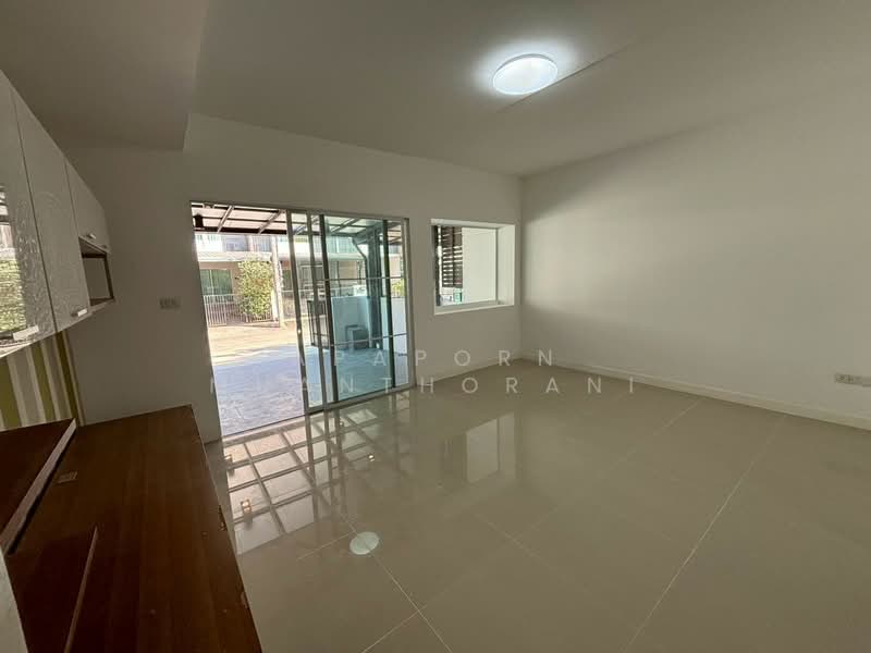 🏡✨ ขายทาวน์โฮม 2 ชั้น ม.วิลลาจิโอ้ พระราม 2 บ้านสวย ทำเลดี ใกล้ถนนใหญ่ เข้า-ออกสะดวก พร้อมอยู่ทันที, กรุงเทพ, แสมดำ, บางขุนเทียน, กรุงเทพ, 72 ตร.ม., ทาวน์เฮ้าส์ ขาย, โดย Apaporn Muanthorani, 500240222 - DDproperty.com