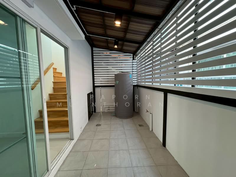 🏡✨ ขายทาวน์โฮม 2 ชั้น ม.วิลลาจิโอ้ พระราม 2 บ้านสวย ทำเลดี ใกล้ถนนใหญ่ เข้า-ออกสะดวก พร้อมอยู่ทันที, กรุงเทพ, แสมดำ, บางขุนเทียน, กรุงเทพ, 72 ตร.ม., ทาวน์เฮ้าส์ ขาย, โดย Apaporn Muanthorani, 500240222 - DDproperty.com