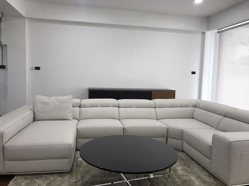 Prompak Place, Bangkok, Khlong Tan Nua, Watthana, Bangkok, 4 Bedrooms, 180 sqm, Townhouse For Rent, by Boonraksa Sopak, 500240224 - DDproperty.com