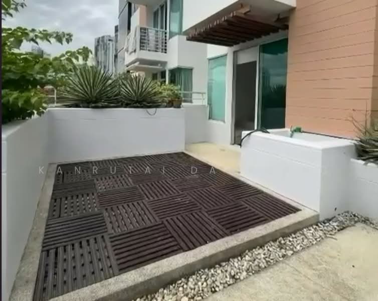 Siri Residence, Bangkok, 21 Soi Sukhumvit 24, Khong Tan, Khlong Toei, Bangkok, 1 Bedroom, 65 sqm, Condo For Sale, by Kanrutai Dawruang, 500240239 - DDproperty.com