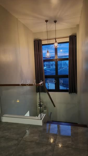 ขายบ้านเดี่ยว 2 ชั้น โกสุมนิเวศน์ หลักสี่ บ้านพร้อมอยู่ ใกล้เซ็นทรัลแจ้งวัฒนะ, Bangkok, Thung Song Hong, Lak Si, Bangkok, 4 Bedrooms, 196 sqm, Single Detached House For Sale, by Jutanon Komoottanaruk, 500240248 - DDproperty.com