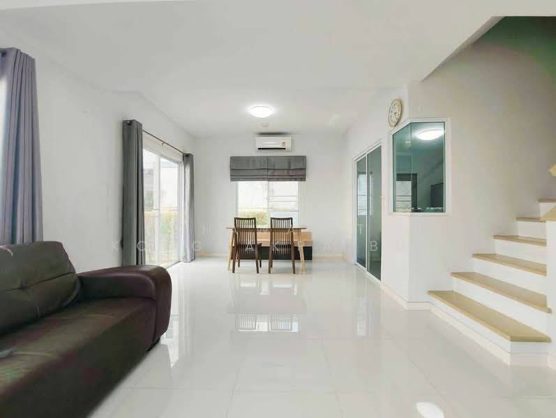 Villaggio Rangsit - Klong 2, Pathum Thani, Soi Rangsit - Nakhon Nayok 31, Rangsit - Nakhon Nayok Road, Khlong Song, Khlong Luang, Pathum Thani, 3 Bedrooms, 133 sqm, Semi-Detached House (Twin House) For Sale, by CHAWALIT KONGSAKPAIBUL, 500240255 - DDproperty.com