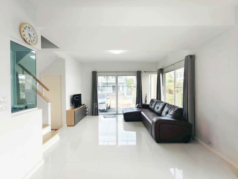 Villaggio Rangsit - Klong 2, Pathum Thani, Soi Rangsit - Nakhon Nayok 31, Rangsit - Nakhon Nayok Road, Khlong Song, Khlong Luang, Pathum Thani, 3 Bedrooms, 133 sqm, Semi-Detached House (Twin House) For Sale, by CHAWALIT KONGSAKPAIBUL, 500240255 - DDproperty.com