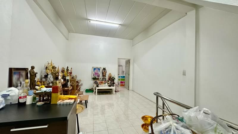 หมู่บ้านเฟื่องฟ้าวิลล่า9 เฟส6 แพรกษา สมุทรปราการ, Samut Prakan, Phreak Sa Mai, Muang Samut Prakarn, Samut Prakan, , 144 sqm, Shophouse For Sale, by The Best Property  ตั้ม, 500240285 - DDproperty.com