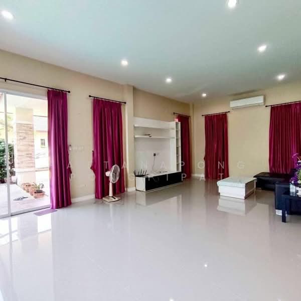 undefined, Chon Buri (Pattaya), Huai Yai, Bang Lamung (Pattaya), Chon Buri (Pattaya), 3 Bedrooms, 150 sqm, Villa For Sale, by Pattanapong Pongpipat, 500240305 - DDproperty.com