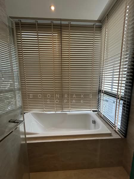 ASHTON Asoke-Rama 9, Bangkok, 469 Asoke-Dindaeng Road, Din Daeng, Din Daeng, Bangkok, 2 Bedrooms, 69 sqm, Condo For Rent, by Boonraksa Sopak, 500240307 - DDproperty.com