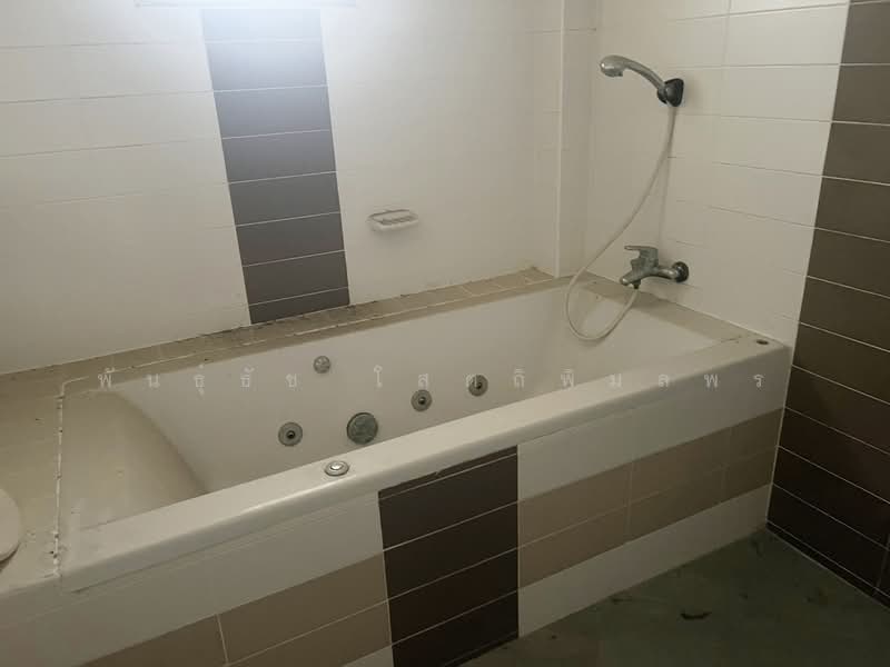 ร่มไม้ปภาวรินทร์ พุทธมณฑลสาย 5, นครปฐม, บางเตย, สามพราน, นครปฐม, 160 ตร.ม., บ้านเดี่ยว ขาย, โดย พันธุ์ธัช โสตถิพิมลพร, 500240320 - DDproperty.com