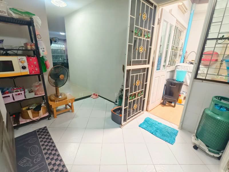 Wisatesuknakorn Phase 3, Samut Sakhon, Phanthai Norasing, Muang Samut Sakhon, Samut Sakhon, 4 Bedrooms, 100 sqm, Townhouse For Sale, by The Best Property แอน, 500240374 - DDproperty.com