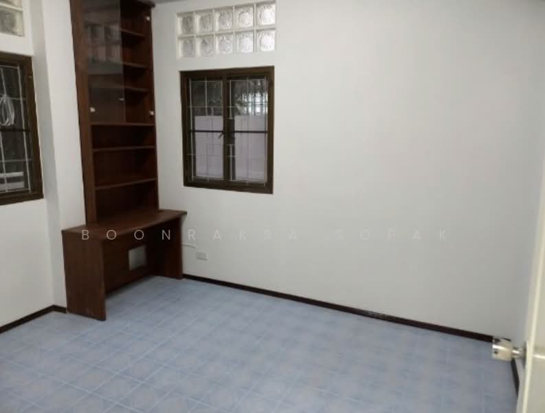 บ้าน 4-ห้องนอน, กรุงเทพ, ดินแดง, ดินแดง, กรุงเทพ, 220 ตร.ม., บ้านเดี่ยว ให้เช่า, โดย Boonraksa Sopak, 500240388 - DDproperty.com