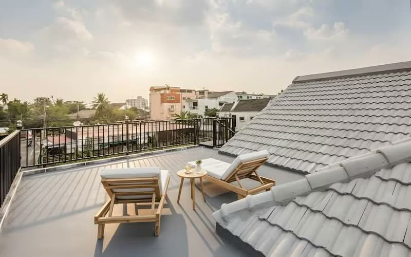 2-story detached house for rent, corner unit, Ratchada area (SPSAD3924), Bangkok, Samsen Nok, Huai Khwang, Bangkok, 3 Bedrooms, 300 sqm, Single Detached House For Rent, by Agent Pla, 500240390 - DDproperty.com