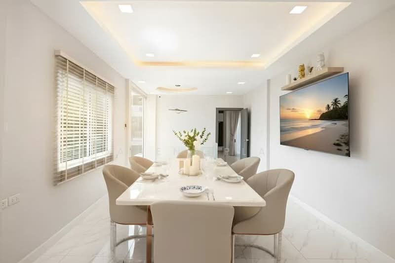 2-story detached house for rent, corner unit, Ratchada area (SPSAD3924), Bangkok, Samsen Nok, Huai Khwang, Bangkok, 3 Bedrooms, 300 sqm, Single Detached House For Rent, by Agent Pla, 500240390 - DDproperty.com
